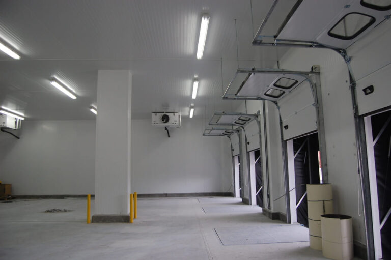 Centrais Frig e Armaz e Distr 13